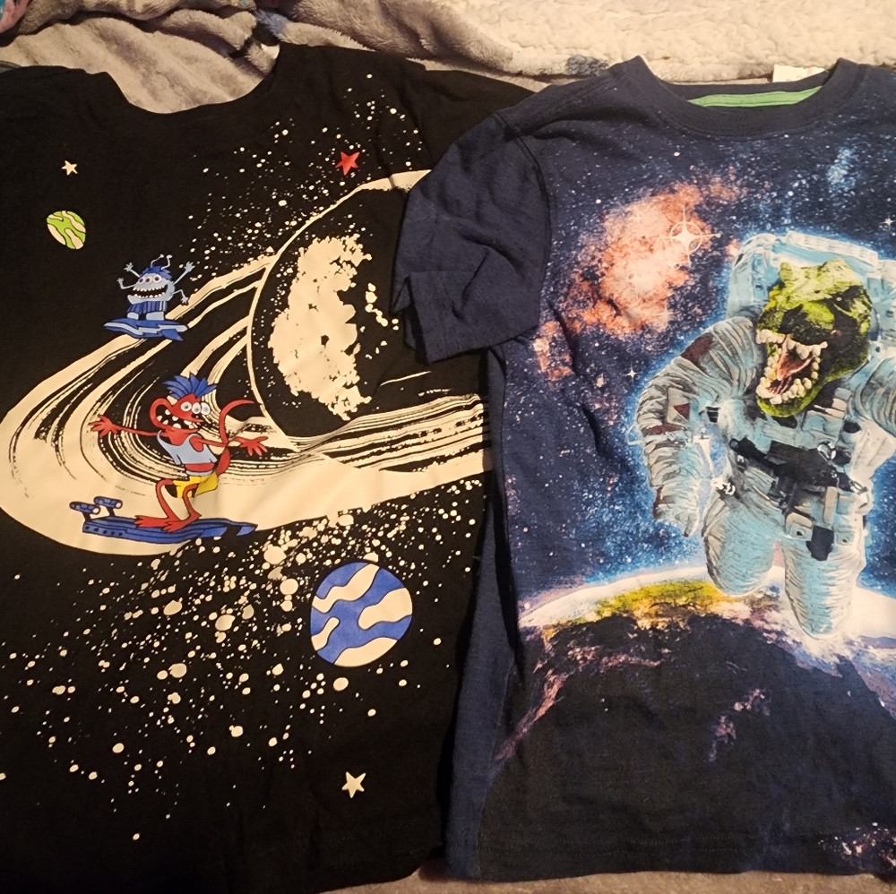 Set of 2 Boys Glow In The Dark Space T- Shirts